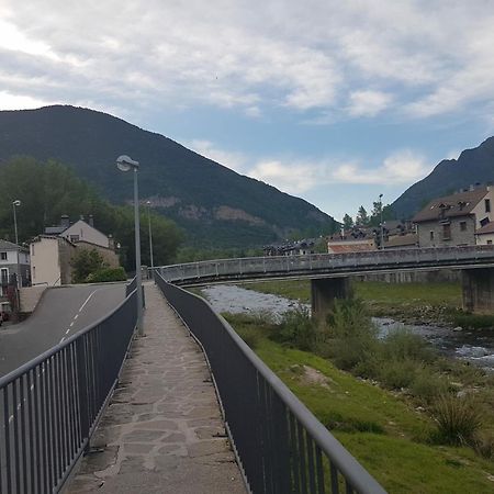 Apartament Vikerbiescas Zewnętrze zdjęcie